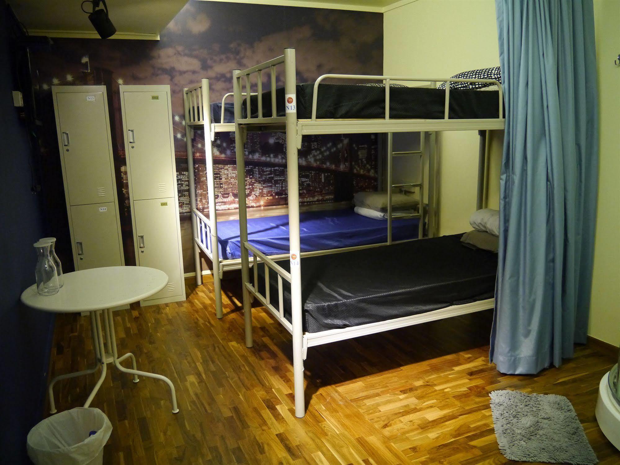 Reddoorz Hostel @ Kallang Mrt Singapur Exterior foto